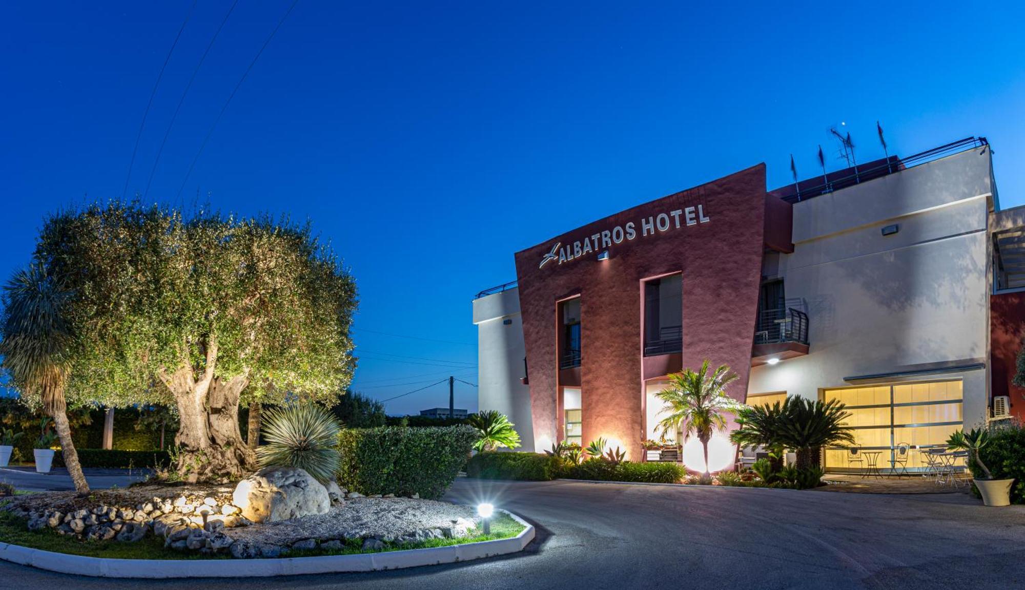 Albatros Hotel シラクーサ エクステリア 写真